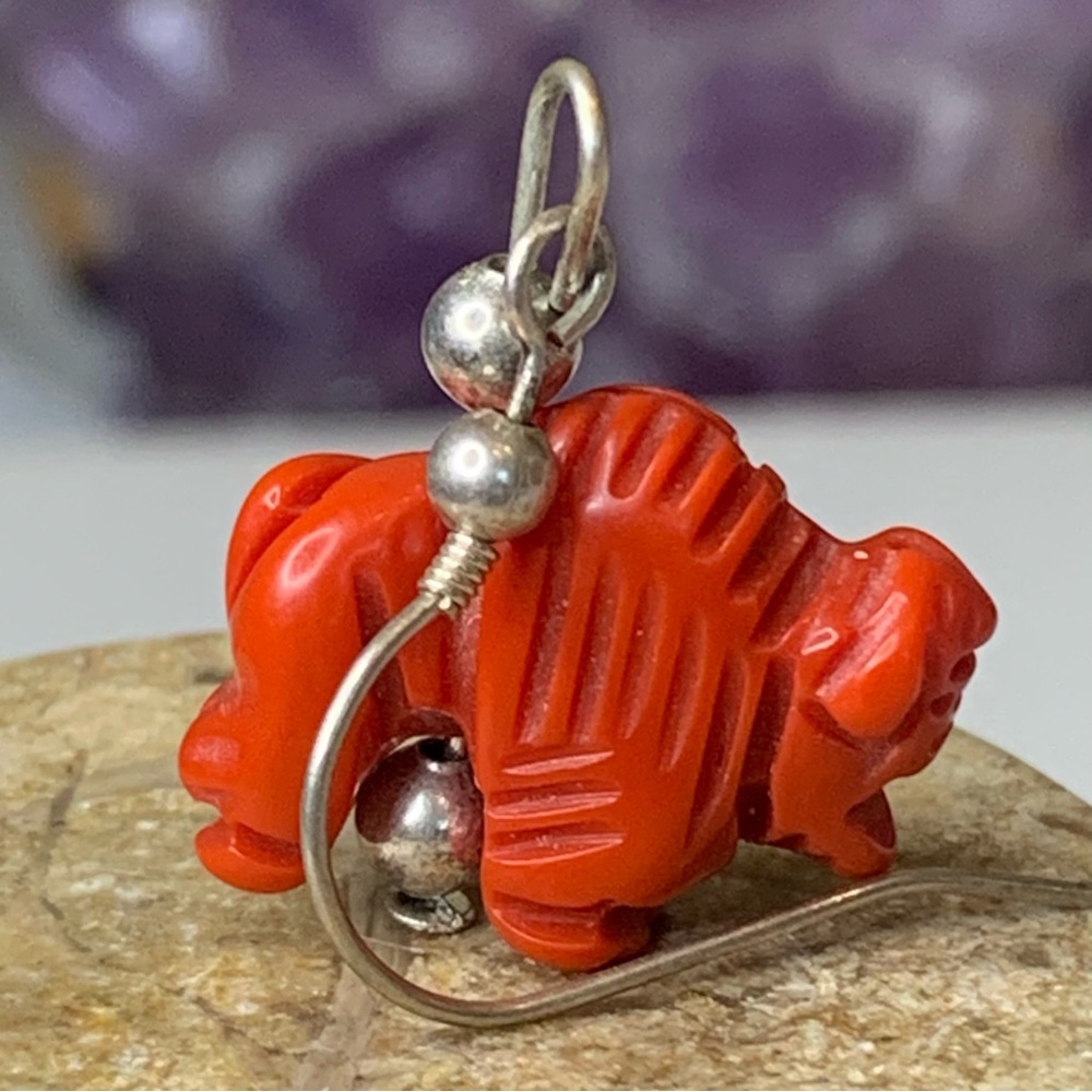 Vintage Southwestern Hand Carved Red Block Coral Buffalo Fetish Dangle Earrings - Picture 5 of 16